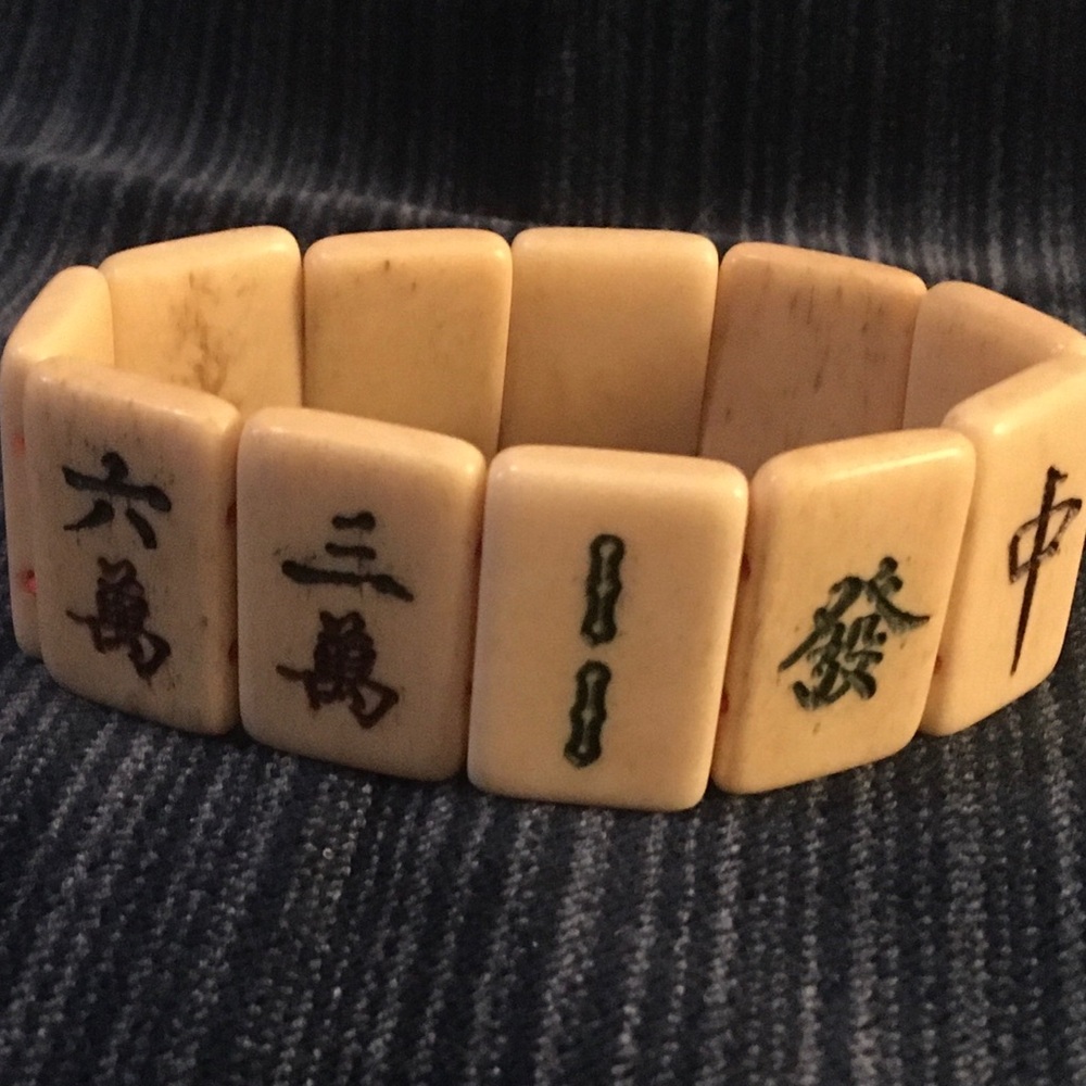 Ivory Mahjong Tile Stretch Bracelet with Carved Characters